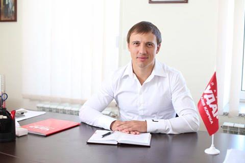 «Сепаратизм - объективная реальность», - говорит глуховский голова Мишель Терещенко, которому нардеп Деркач испортил свадебный отпуск 3